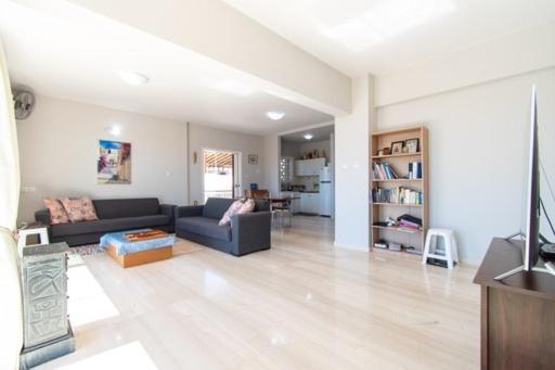 Lavish & Spacious Apt With Stunning Seaview, 10 Min Ath Airport Artemida  Exterior photo